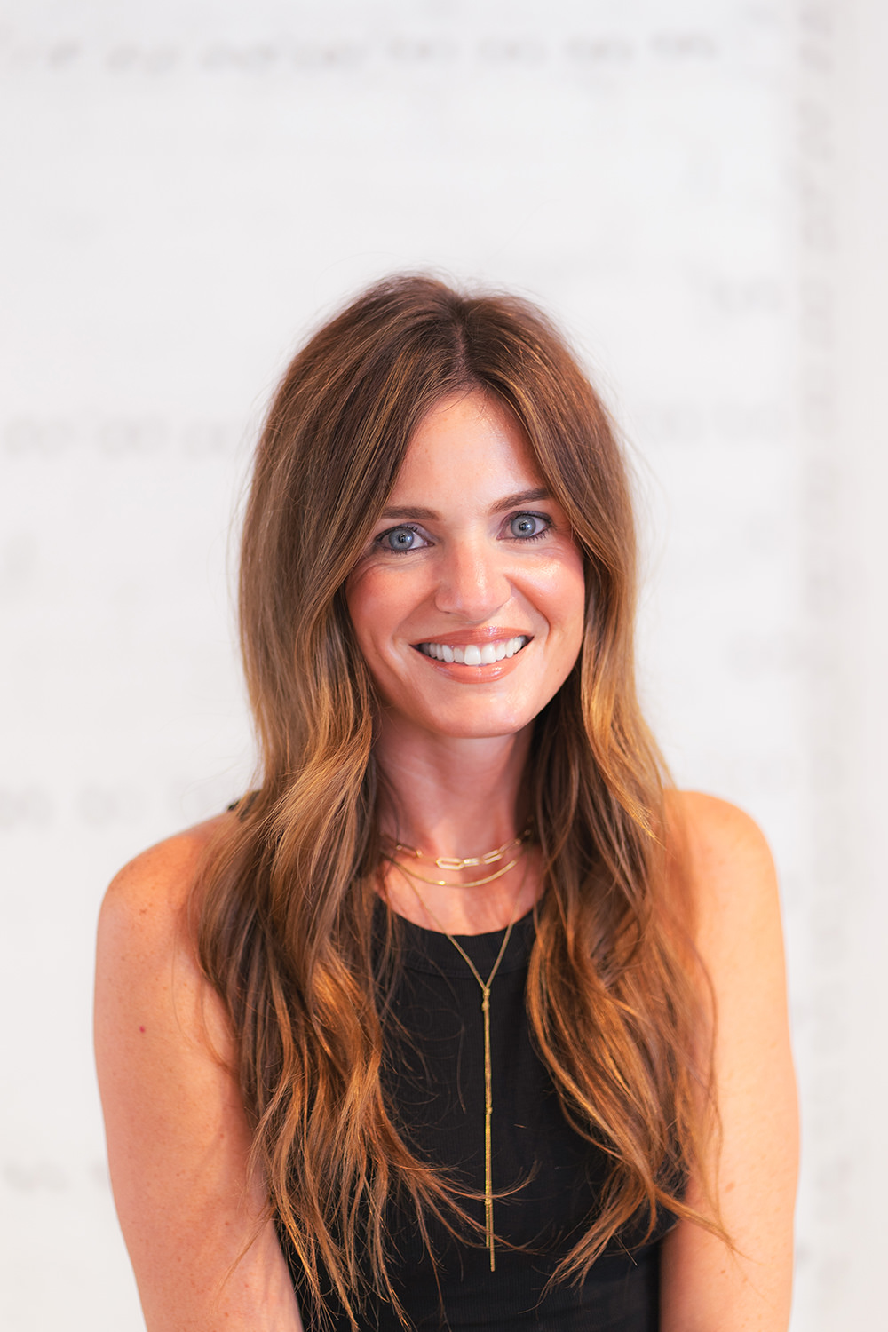ANDREA // STYLIST + COLORIST