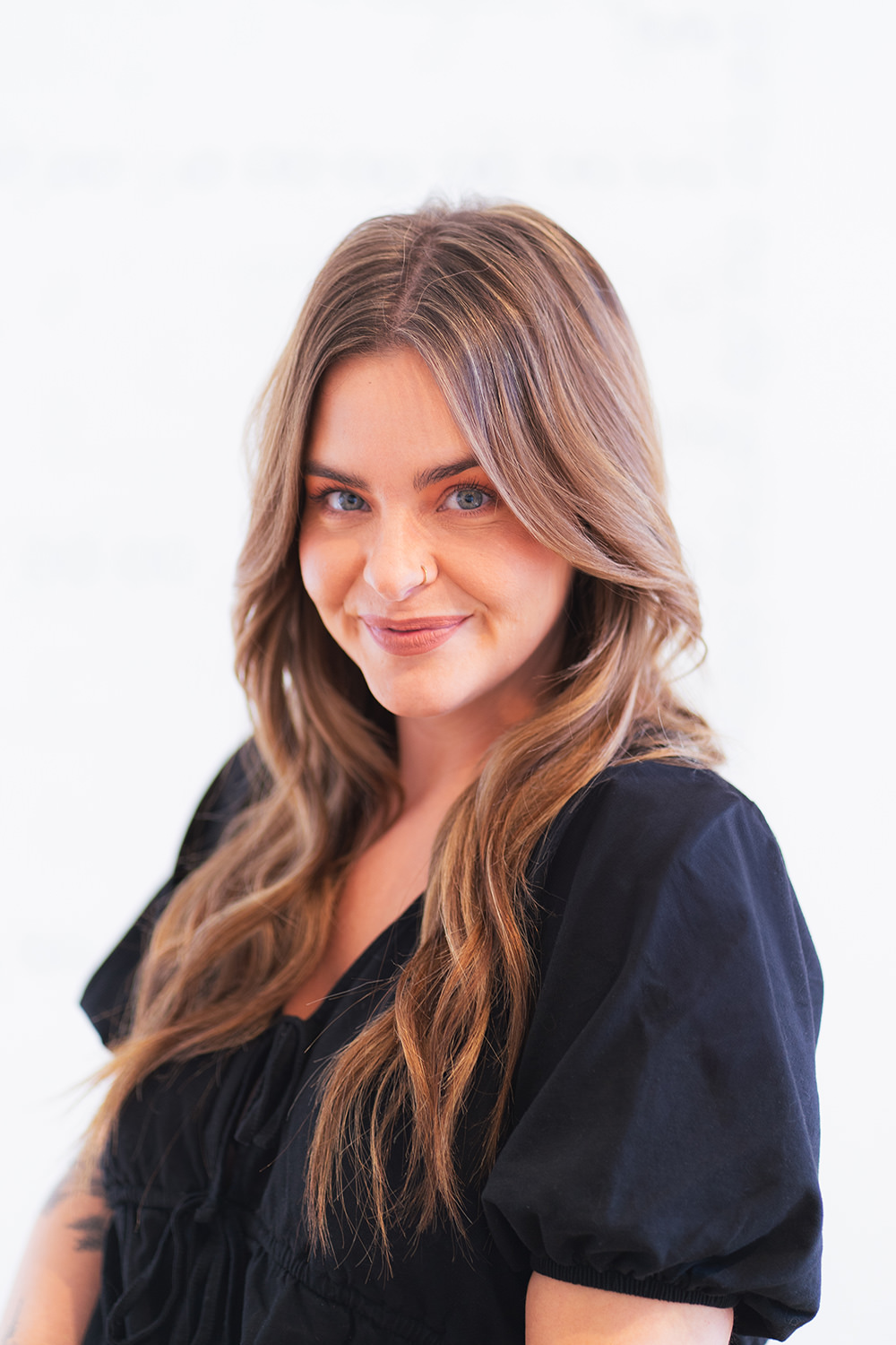 KARLY // STYLIST + COLORIST